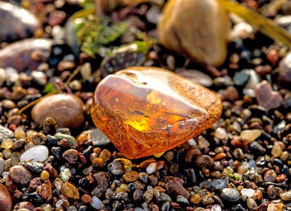 natural-healing-amber