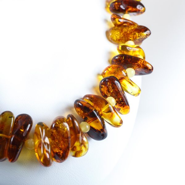 natural-baltic-amber-necklace-thorns-baroque-1