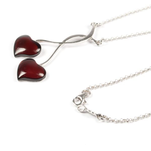 silver-chain-necklace-with-silver-and-natural-baltic-amber-pendant-two-hearts-2