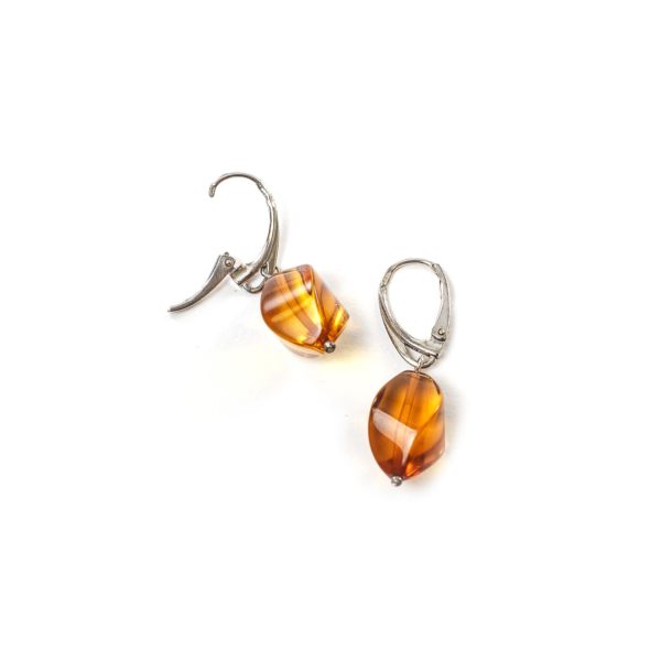 silver-earrings-with-natural-baltic-amber-twisters