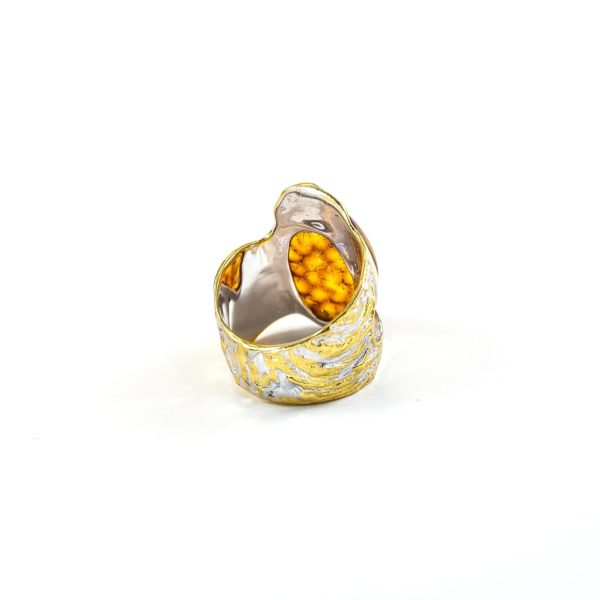 silver-ring-with-amber