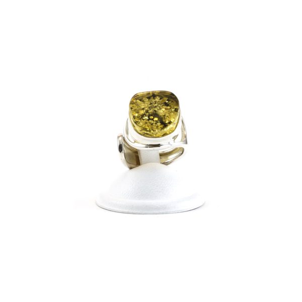 silver-ring-with-amber-green-3