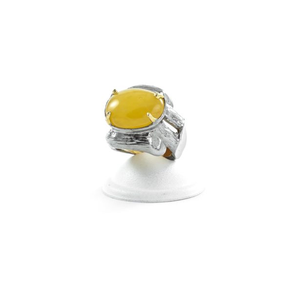 silver-ring-with-natural-yellow-amber-piece