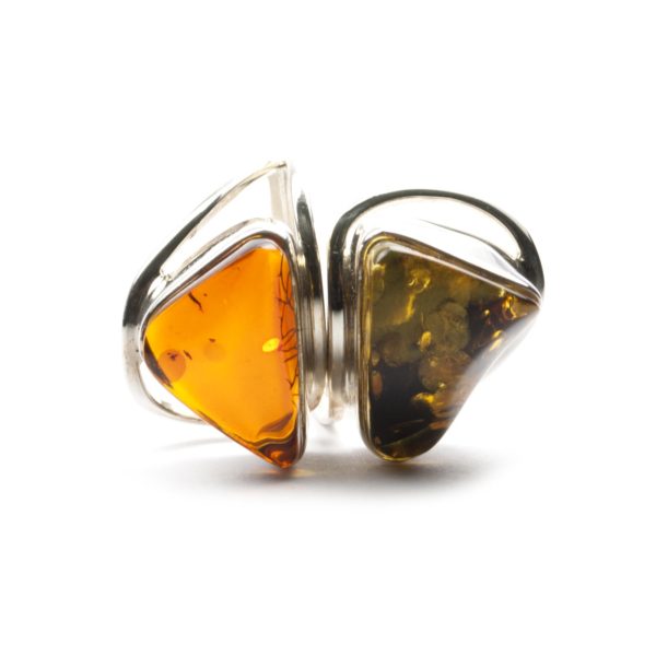 silver-ring-with-two-batural-baltic-amber-stones-front-view