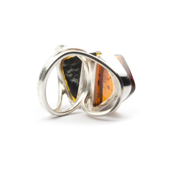 silver-ring-with-two-batural-baltic-amber-stones-front-view2