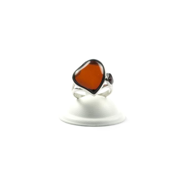 silver-ring-with-natural-baltic-amber-two-hearts-3