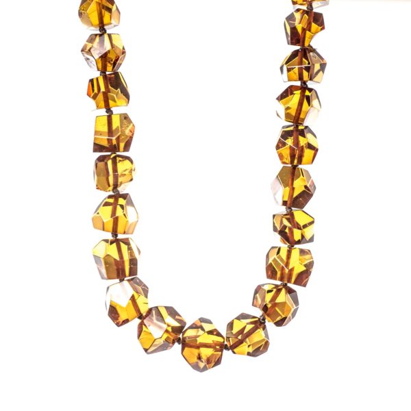 natrural-baltic-amber-beads-relax-front-view