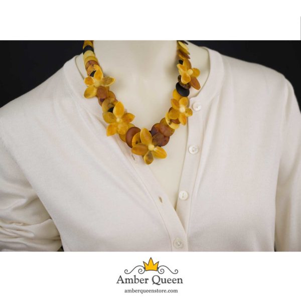 Unpolished Disc Amber Necklace with Flowers on Mannequin